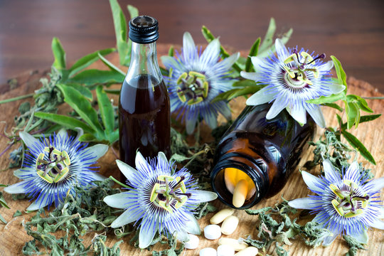 heilsames von der passionsblume, tinktur und tabletten