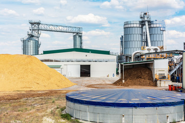 Obraz premium Pellet manufacturing plant ecological resources for the heating of homes