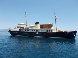 yacht