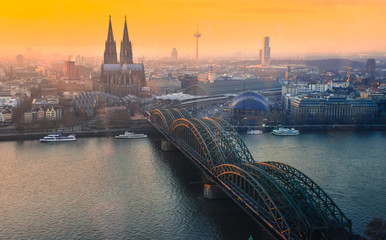 Aerial view of Cologne and Cologne Cathedral at sunset - obrazy, fototapety, plakaty