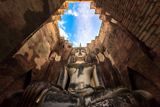 Historic Town of Sukhothai, Sukhothai Historical Park, Wat Si Chum, Thailand.
