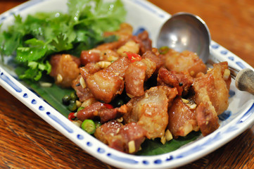 deep fried pork dish, fried pork
