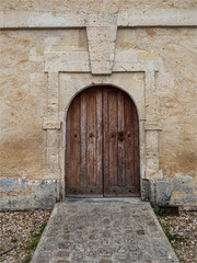 porte au château de Villarceaux dans le Val d'Oise en France