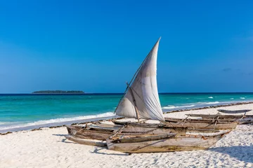 Fotobehang Muyuni wit zandstrand in Unguja, ook bekend als Zanzibar Island, Tanzania, Oost-Afrika © snaptitude