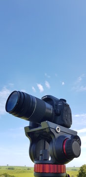 CANON 80D