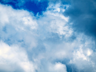 Obraz premium Bright colors, partial clouds