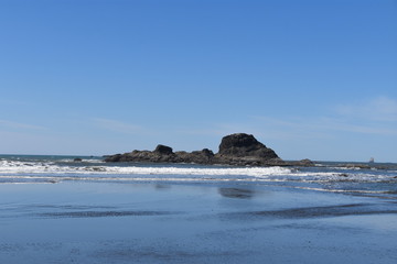 Fototapeta na wymiar Ruby Beach,Washington State June 4,2019 Sea stacks ant low tide