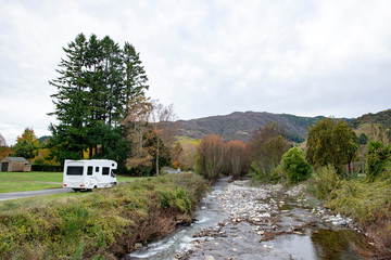 キャンピングカーとMotueka Valley,South Island,New Zealand