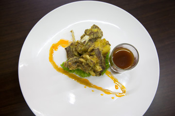 Crisp beef ribs with lettuce and tauco sauce
