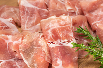 生ハムとワイン