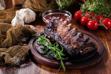 Spicy barbecued pork ribs