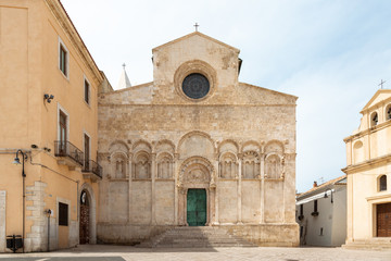 Fototapeta na wymiar Romanesque Cathedral in Termoli, Italy