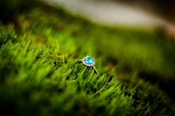  ENGAGEMENT RING © PIOTR JARCZYKOWSKI