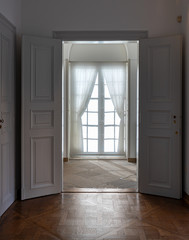 Vorhang an einer Tuer