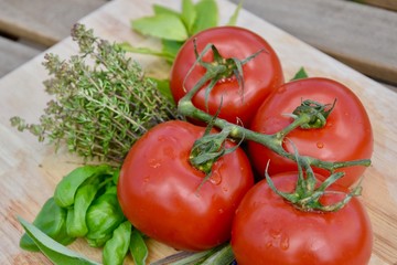 Tomatoes with mediterranean herbs