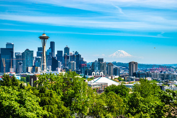 Fototapeta premium Piękny, pogodny dzień w Seattle w stanie Waszyngton