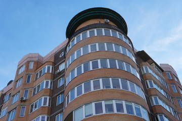 Fototapeta na wymiar Modern condominium building real etate in city with blue sky