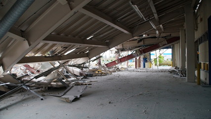 Dismantling Destruction factory rubble Breaking 