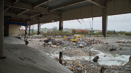 Dismantling Destruction factory rubble Breaking 