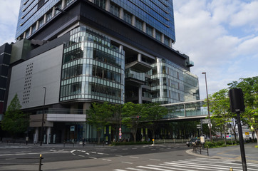 大阪梅田・芝田2丁目交差点