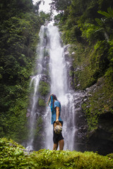 Se sentir petit devant la plus haute cascade de Bali