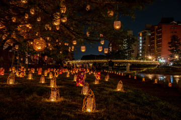 金沢・浅野川の女川祭