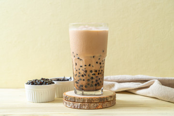 Taiwan milk tea with bubbles