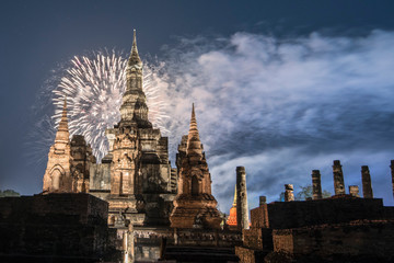 Fototapeta premium ASIA THAILAND SUKHOTHAI LOY KRATHONG
