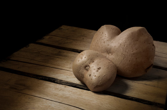 Car&aacute; moela name of air potato brazilian food