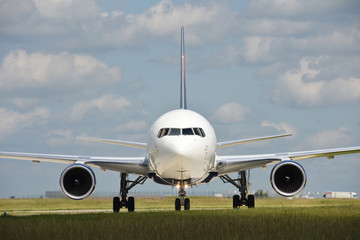 avion vol transport aerien aéroport pilote