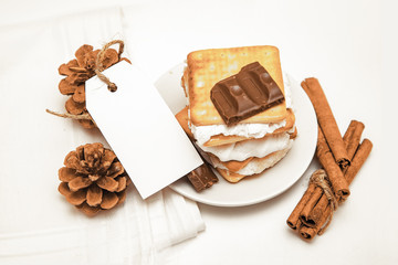 smore - cookies, chocolate and marshmallows - traditional dessert - favor tag mockup