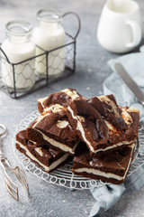 delicious cheesecake chocolate brownies
