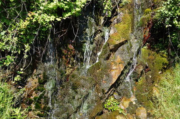 Pequeña cascada en Pasaia San Juan