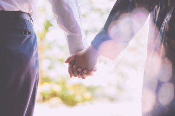 繋いだ手,カップル,結婚,婚活,手