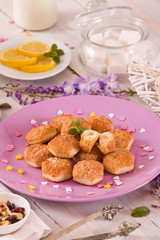 Puff pastries with custrad cream.