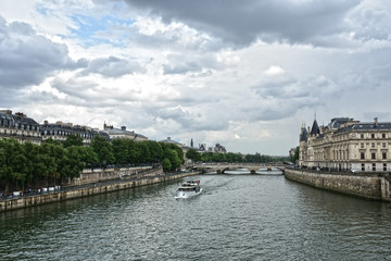 Siena river and Castle Conciergerie.former royal palace and prison. Conciergerie located on the west of the Cite Island and today it is part of larger complex known as Palais de Justice.Paris, France 