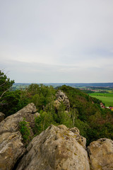 Fototapeta na wymiar Tal, Stein, Berg, Harz, Hintergrund, Natur, Hoch 