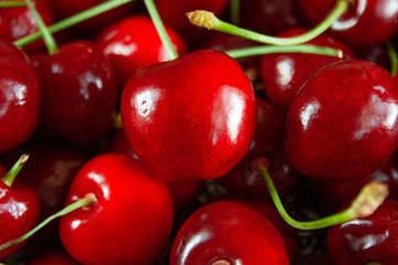 Soczyste, dojrzałe czereśnie 