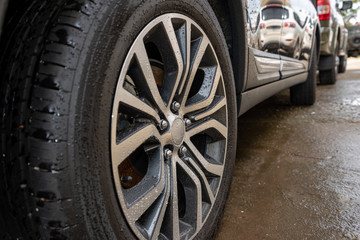 the angular design of the car and object in stylist