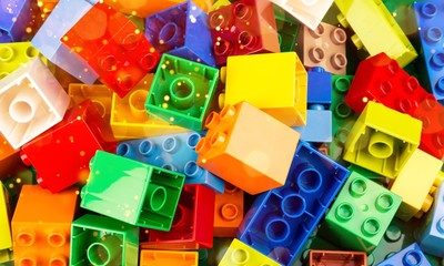 Fototapeta premium Toy colorful plastic blocks background