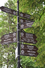 Drogowskaz turystyczny - zabytki z listy UNESCO w Polsce © Ewa