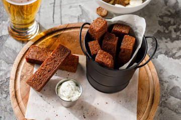 Fried rye crackers, beer snack