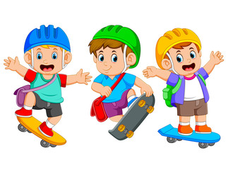 the children are playing the skate board with the different posing