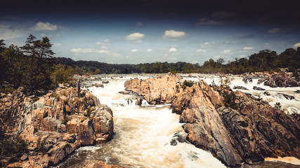 Fototapeta na wymiar Waterfalls of Great Falls Park ,va USA