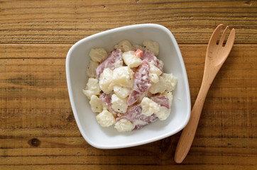 豚タンポテトサラダ