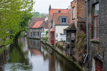 Fototapeta na wymiar Rainy Brugge streets, May 2019