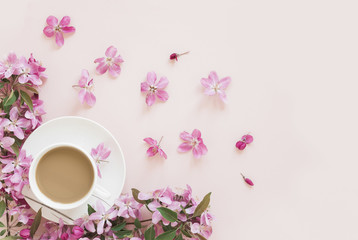 Obraz na płótnie Canvas Coffee and flowers