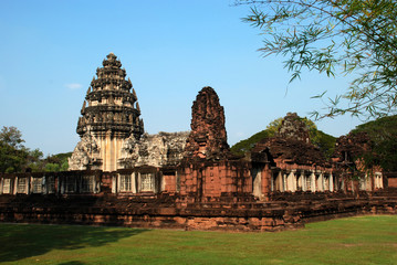 Another ancient national park of Nakhon Ratchasima. Creation age over 800 years