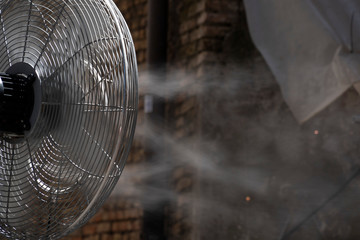 refresher fan with cold water spray