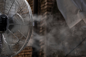 refresher fan with cold water spray